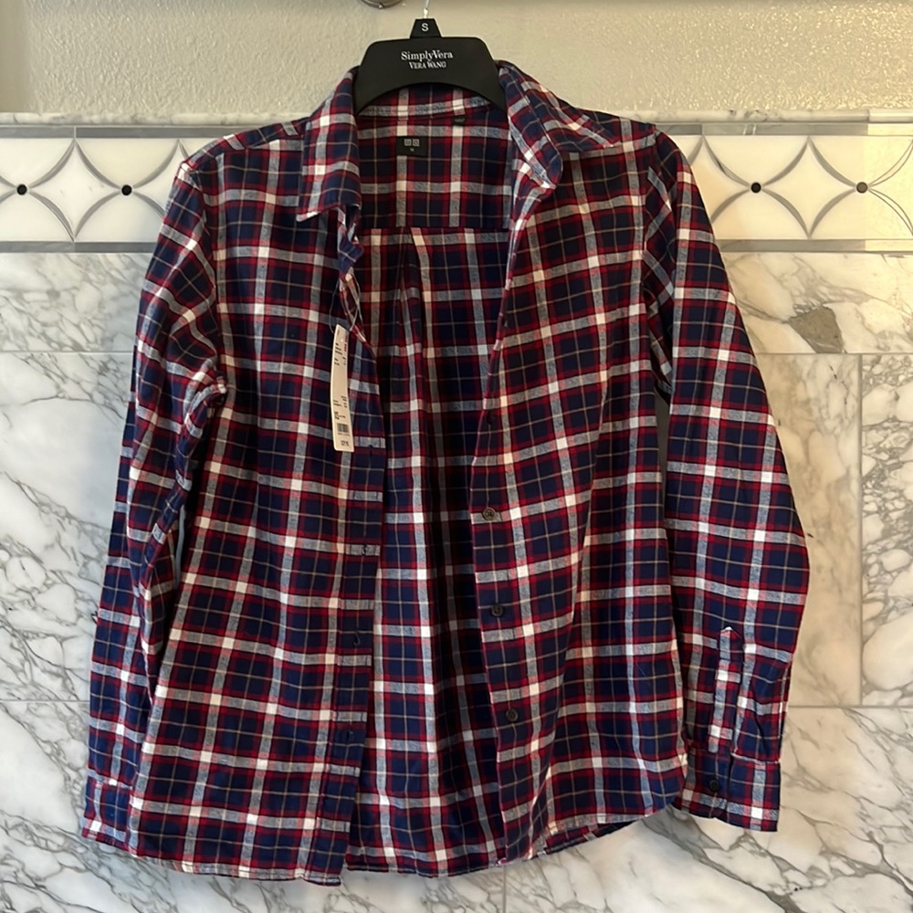 Uniqlo Navy Flannel Check Long Sleeve Button Down Shirt
